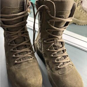 Tactical Combat Boots - Military Green